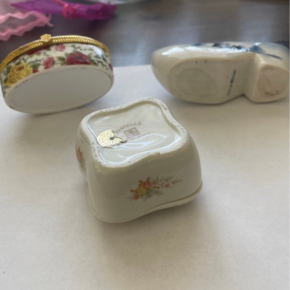 Trinket Boxes Vintage Set Of Three - Picture 5 of 9